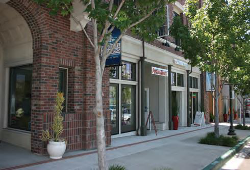 Image 20.225-12 Pedestrian Realm The sidewalk area between back of curb and the setback line is the public realm and should be designed for a comfortable pedestrian Experience.