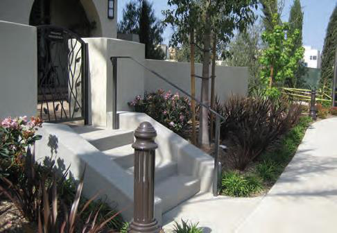 Image 20.225-17 A, B Stoop Conditions Stoops also increase privacy with a clear delineation between private and public space; very suitable for residential entries along secondary streets.