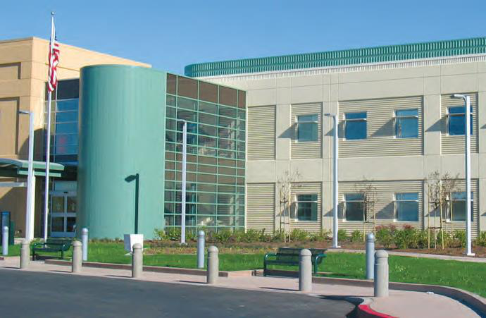 Image 20.225-7 MU-4 (SP) Character Buildings are design for commercial and industrial use with a close building relationship to the street.