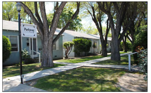 A bungalow court in Kingsburg.