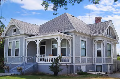 An example of an engaged porch.