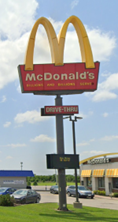 Pole/Free-Standing Sign