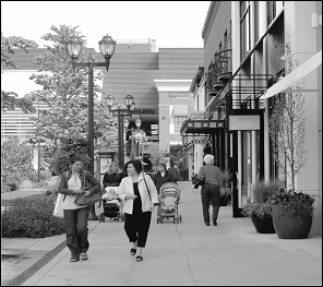 Figure 14.34.24: Example of Good Pedestrian-Oriented Space